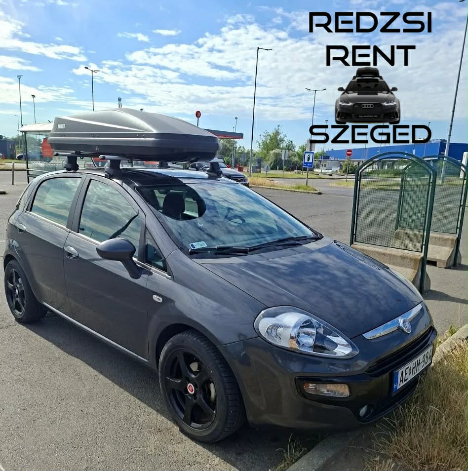 Thule tetőbox a kikötőben